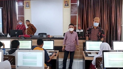 Azis Pastikan Pelaksanaan Seleksi PPDB Tahap II Berjalan Lancar