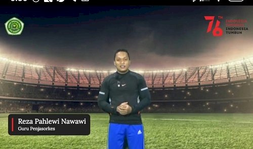 Karjianto Beri Apresiasi Kepada Salah Seorang Guru Berinovasi Membuat Video Pembelajaran