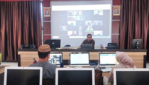 Tim proktor MTsN 1 Kota Gelar Simulasi AKMI Kepada Siswanya Secara Virtual