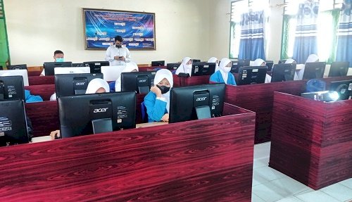Gladi ANBK Di MTsN 1 Kota Berjalan Lancar