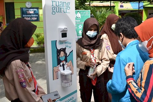 Selama Vaksinasi Berlangsung, Civitas MTsN 1 Kota Perketat Protokol Kesehatan