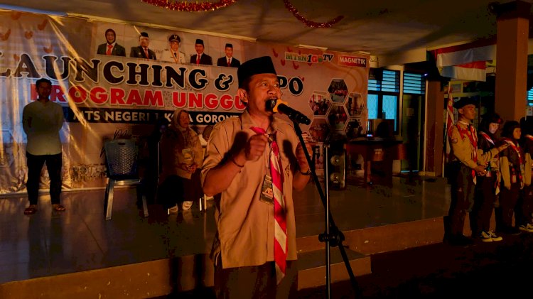 Kamabigus Pimpin Unggun Api Kenaikan Tingkat Penggalang